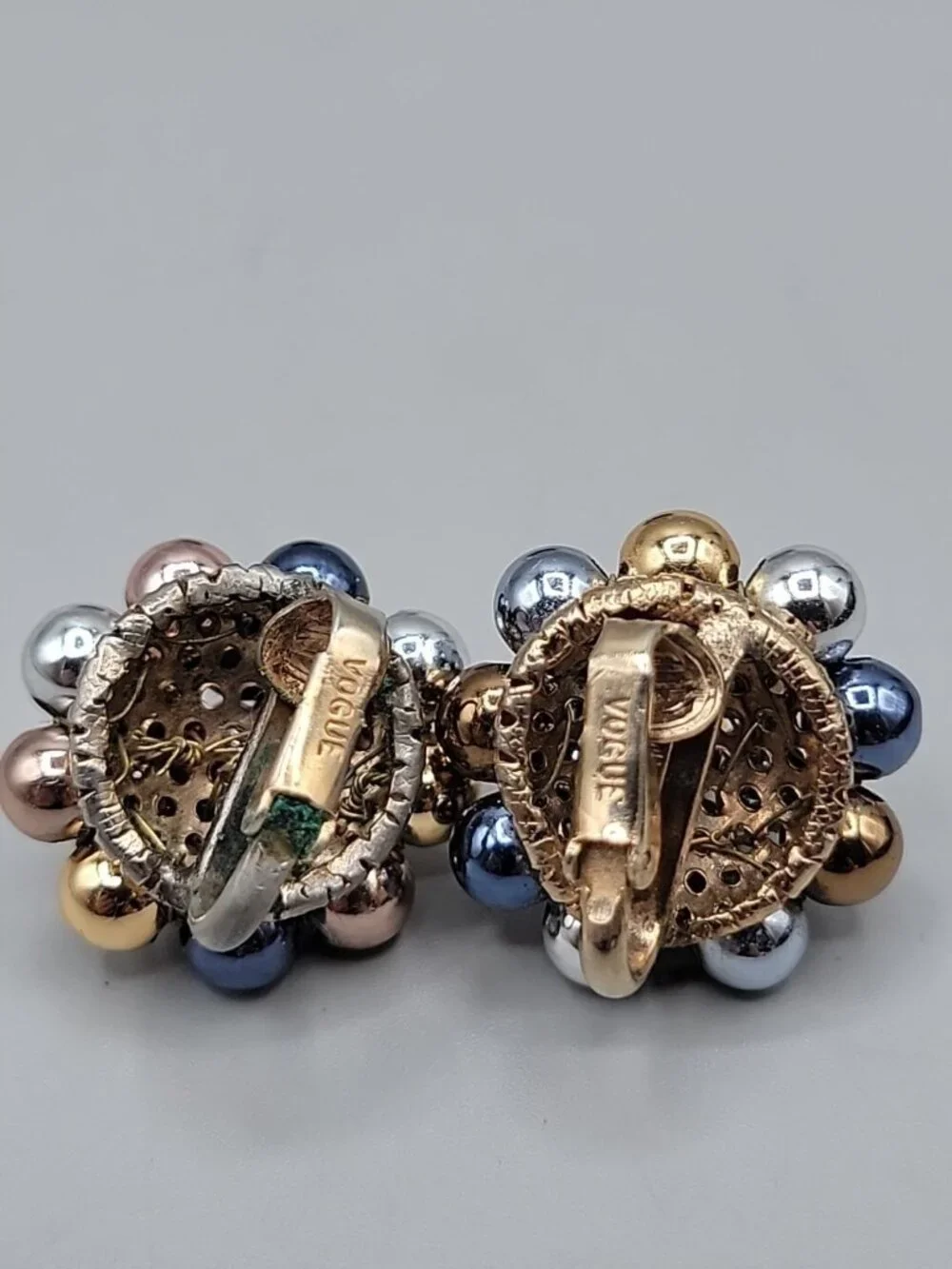 Vintage Vogue Mixed Metallic Beaded Cluster Clip On Earrings 3-D Dome Shape